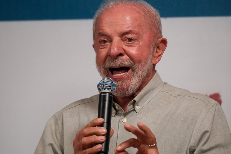 Lula aceita condições de Flávio Bolsonaro para quebra de sigilos e fixa prazo até quinta-feira (22)