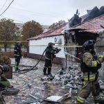 Ataque Russo em Zaporizhzhia Deixa 17 Mortos Após Suspensão de Sanções dos EUA