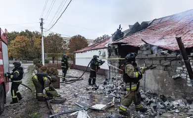 KRAMATORSK, UKRAINE - OCTOBER 10: Ukrainian firefighters put out a fire in a commercial building following a strike by a Russian FPV drone and under threat from further drone attacks, in Kramatrosk, Ukraine, on October 10, 2026. Diego Herrera Carcedo / AnadoluNo Use USA No use UK No use Canada No use France No use Japan No use Italy No use Australia No use Spain No use Belgium No use Korea No use South Africa No use Hong Kong No use New Zealand No use Turkey