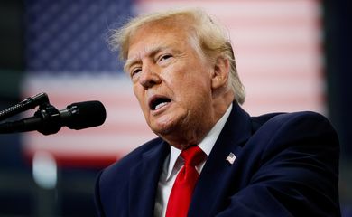 Presidente dos EUA, Donald Trump, no Alasca 13 de outubro de 2026 REUTERS/Evan Vucci