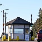 Incêndio em Base Militar de Alberta Causa Mortes e Feridos no Canadá