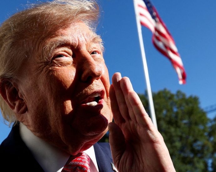 Aprovação de Trump cai para 31%, menor nível registrado, aponta Reuters/Ipsos