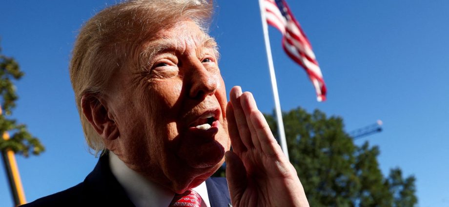 Aprovação de Trump cai para 31%, menor nível registrado, aponta Reuters/Ipsos