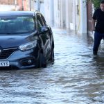 Tempestade Adam deixa pelo menos cinco mortos e provoca inundações na Espanha