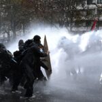 Sindicatos e grupos de protesto convocam novas manifestações na França