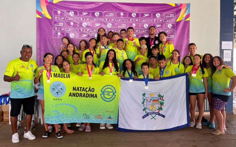 Noticia natacao-de-andradina-classifica-14-atletas-para-selecao-regional-e-conquista-65