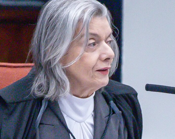 Cármen Lúcia rejeita pedido para ampliar transporte gratuito a viagens interestaduais no segundo turno