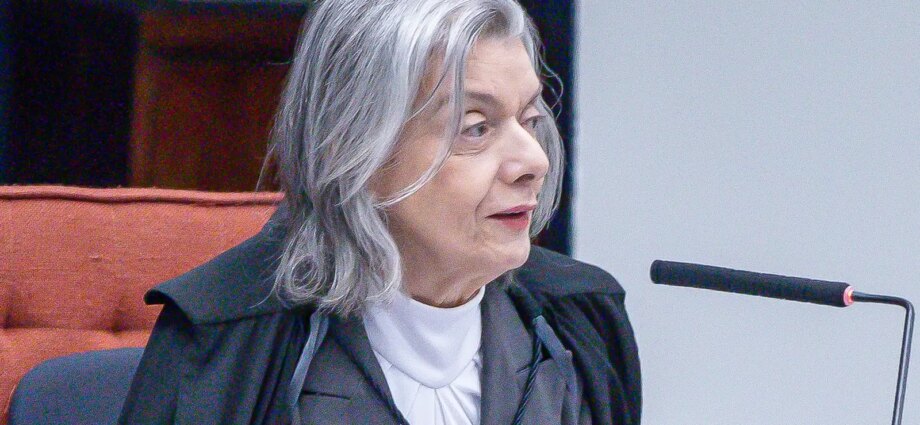 Cármen Lúcia rejeita pedido para ampliar transporte gratuito a viagens interestaduais no segundo turno