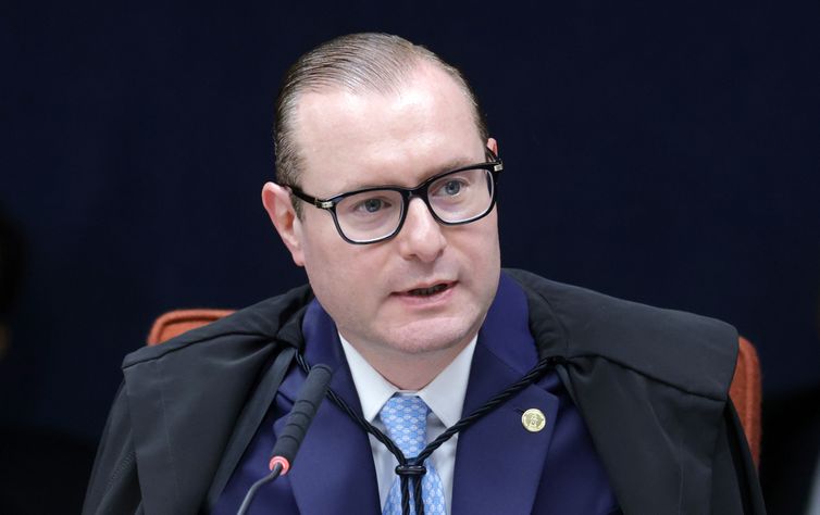 Ministro Zanin Relata Novo Pedido do PSD para Segundo Turno no Rio de Janeiro