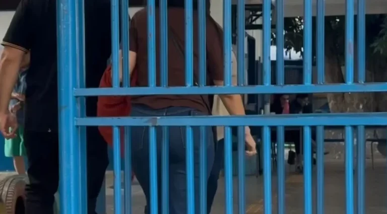 Fiscal de partido é presa após desacatar juíza e circular com camiseta de candidato em colégio eleitoral
