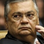 Flávio Dino determina que PF investigue possível interferência estrangeira nas eleições
