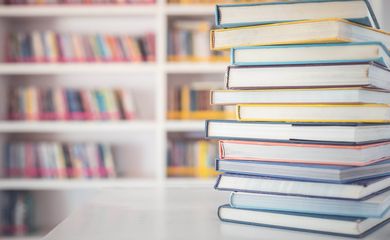 Biblioteca , Livros . Foto: SKT Studio/ Adobe Stock