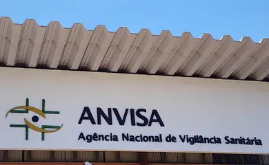 Brasília-DF, 10.11.2023, Fachada do Prédio da Agência de Vigilância Sanitária ANVISA, em Brasília. Foto: Rafa Neddermeyer/Agência Brasil