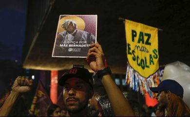 São Paulo ( SP) 24/08/2023 - Jornada dos Movimentos Negros Contra a Violência Policial. Os atos são em defesa de investigação rigorosa e punição aos assassinos de Mãe Bernadete Pacifico. Foto: Paulo Pinto/Agência Brasil
