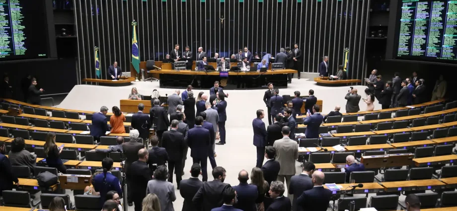 Crescimento da Representatividade Feminina no Congresso Nacional