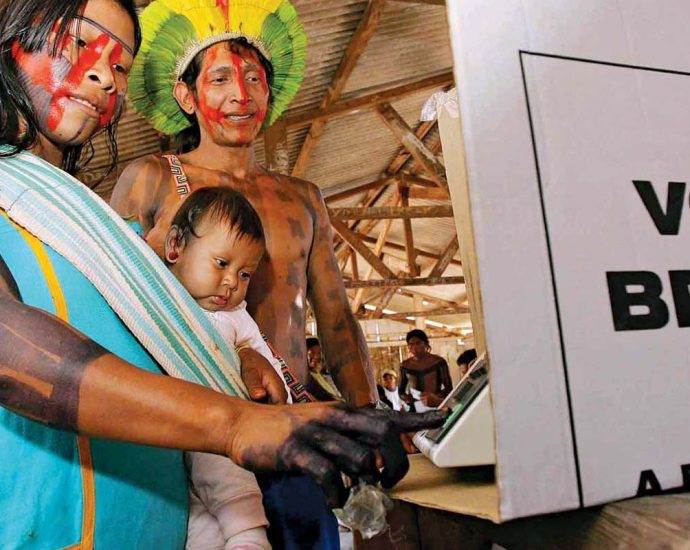 Justiça Eleitoral nega transporte, água e alimentação para indígenas do Vale do Javari