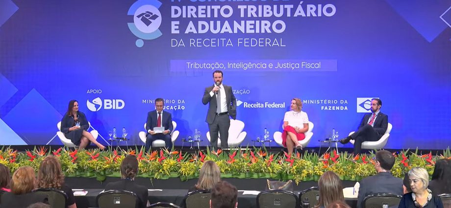 A Receita Federal como Plataforma de Inteligência do Estado Brasileiro