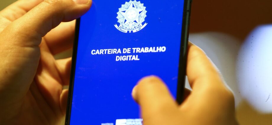 MTE orienta trabalhadores sobre como denunciar assédio eleitoral no ambiente de trabalho
