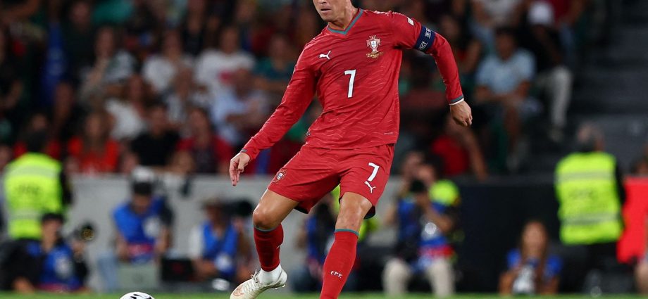 Cristiano Ronaldo é suspenso por 30 dias após deixar concentração de Portugal