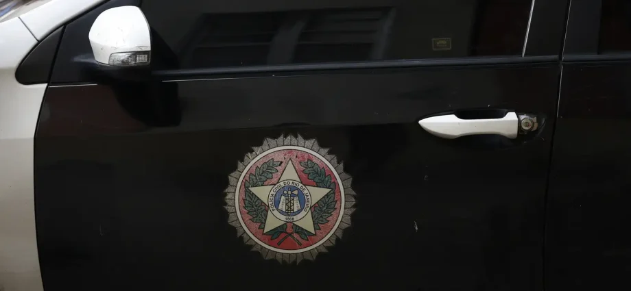 Polícia Civil Investiga Envolvimento de Policiais com Facção Criminosa no Rio de Janeiro