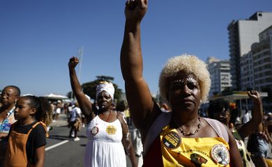 Rio de Janeiro (RJ), 27/07/2025 – XI Marcha das Mulheres Negras, em Copacabana, mobilização contra o racismo, por justiça e bem viver. Foto: Fernando Frazão/Agência Brasil