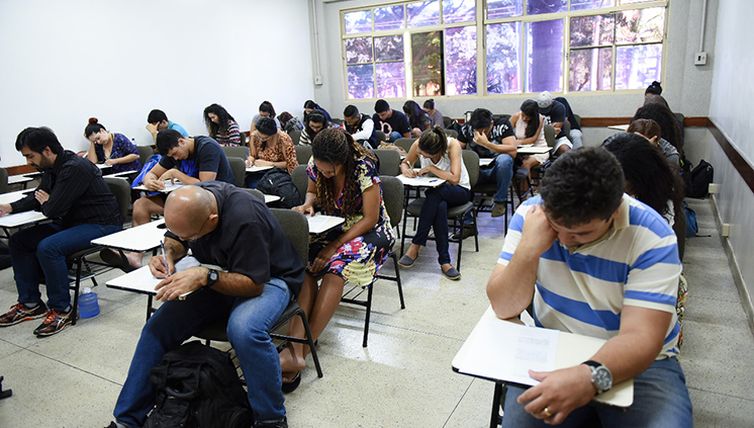 Início das Provas de Português para Estrangeiros: Celpe-Bras 2026