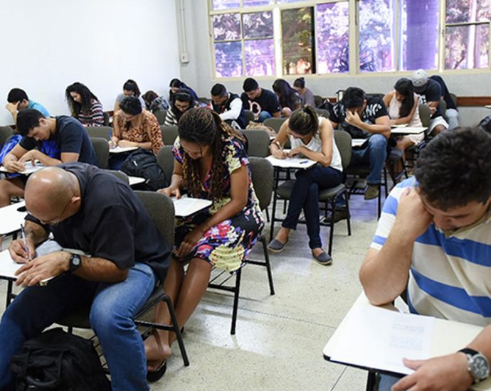 Início das Provas de Português para Estrangeiros: Celpe-Bras 2026