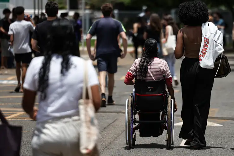 Opção de Língua Estrangeira para o Enem 2026: Prazo se Encerrando