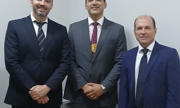 Três participantes em registro institucional da Polícia Civil na região de Andradina