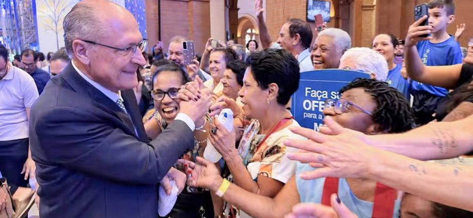 Geraldo Alckmin Defende Isenção da Justiça Eleitoral em Aparecida