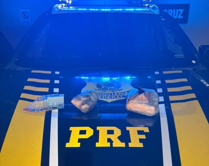 PRF apreende 575 gramas de skunk e prende dois homens após tentativa de fuga em Santa Cruz