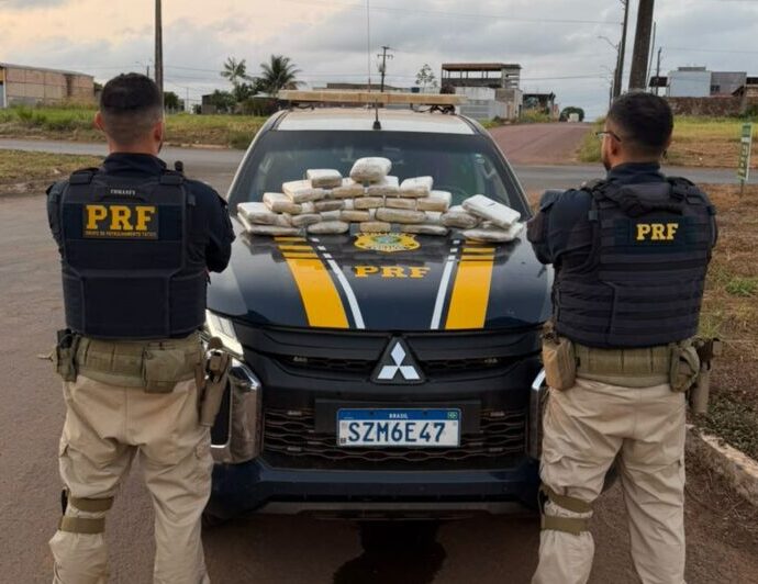 PRF apreende 24,4 kg de skunk em ônibus na BR-230, em Altamira (PA)