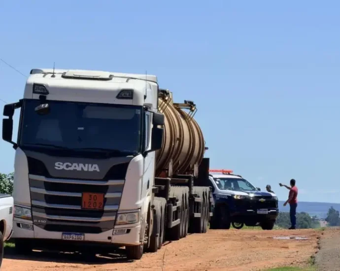 Caminhão Roubado no Paraná é Recuperado em Bataguassu Após Sequestro do Motorista