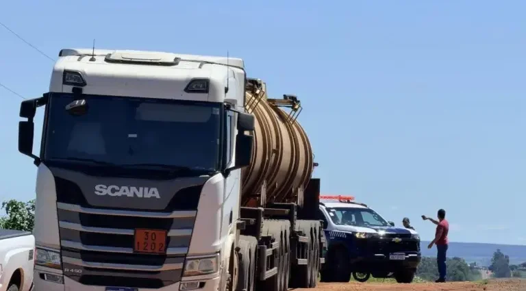 Caminhão Roubado no Paraná é Recuperado em Bataguassu Após Sequestro do Motorista