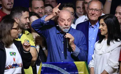 São Paulo (SP), 25/10/2026 - Presidente Luiz Inácio Lula da Silva discursa após vitória nas eleições 2026, no hotel Intercontinental. Foto: Paulo Pinto/Agencia Brasil
