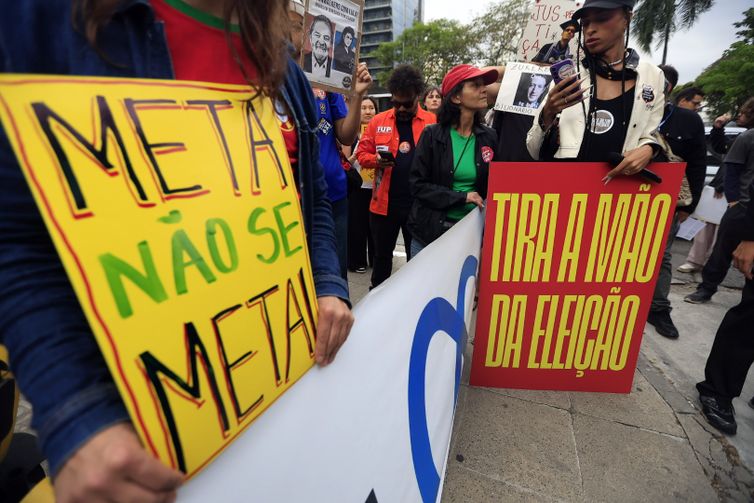 Justiça determina que Meta exclua posts que incentivem demissões por voto político