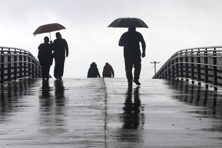 Chuvas Intensificam em São Paulo: Defesa Civil emite Alertas