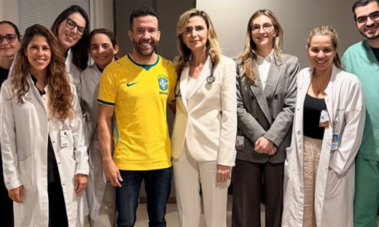 André Janones recebe alta após internação por arritmia em São Paulo
