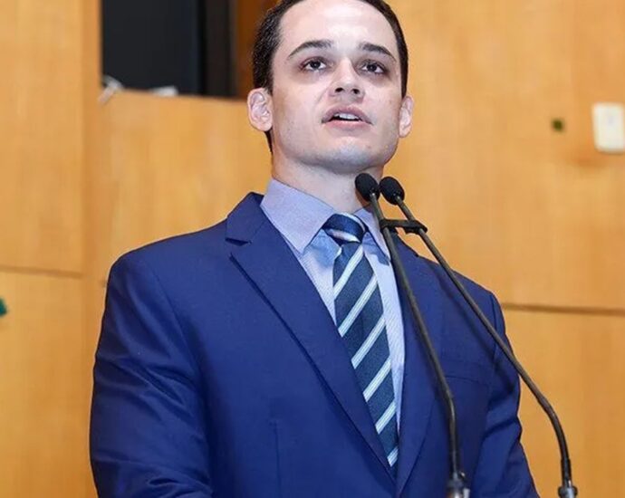 Lorenzo Pazolini vence o segundo turno e é eleito governador do Espírito Santo