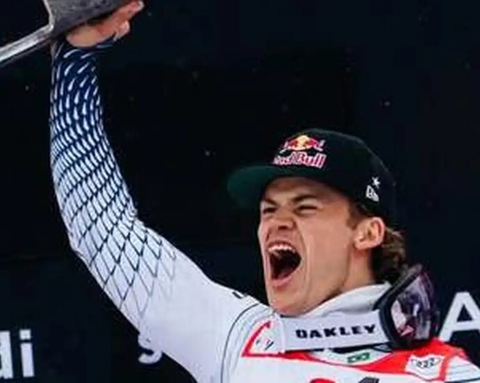Lucas Pinheiro conquista ouro no slalom gigante e abre temporada de esqui alpino com vitória na Áustria