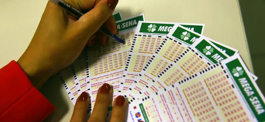 Mega-Sena Acumula e Chega a R$ 112 Milhões; Confira os Números Sorteados