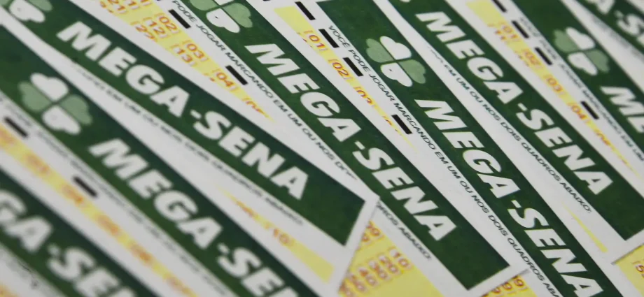 Mega-Sena acumula e prêmio chega a R$ 150 milhões