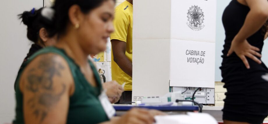 PM registra sete ocorrências e detém seis pessoas durante segundo turno em São Paulo