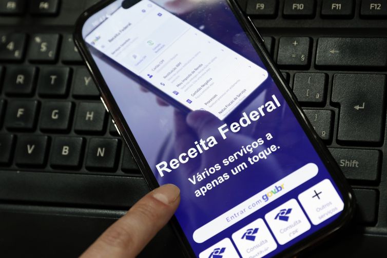 Receita paga lote da malha fina do Imposto de Renda a 184 mil contribuintes