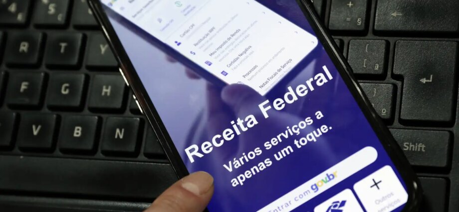Receita paga lote da malha fina do Imposto de Renda a 184 mil contribuintes