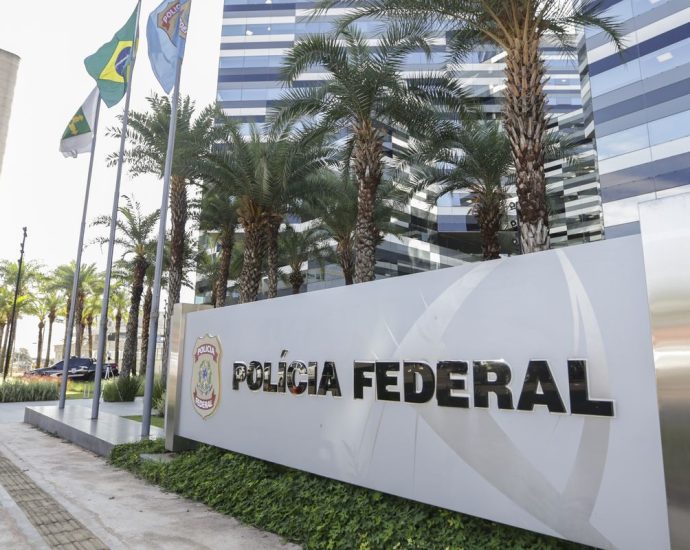 Polícia Federal Refuta Depoimento de Vorcaro sobre Lula e AGU Busca Direito de Resposta