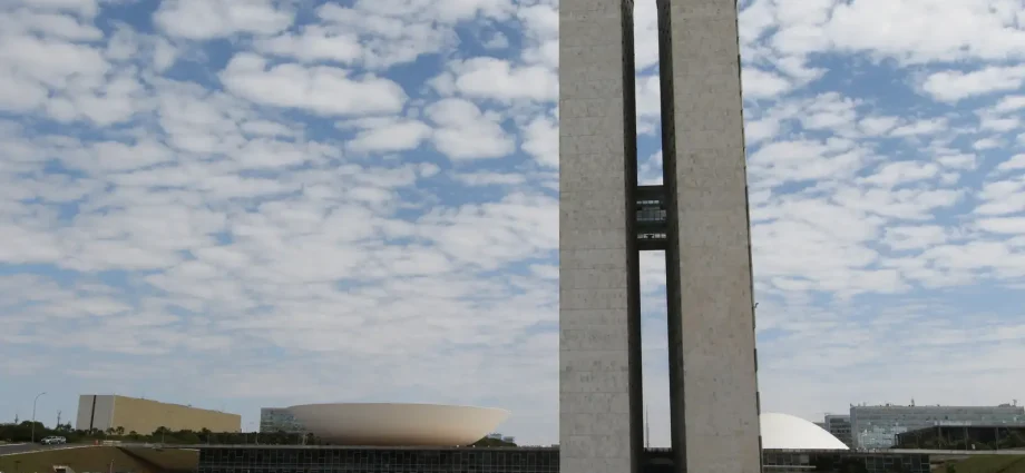 Mudanças na Agenda do Congresso com Crescimento do Conservadorismo, Afirma Professor