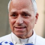 Papa Leão XIV Retorna ao Vaticano Após Cirurgia de Câncer