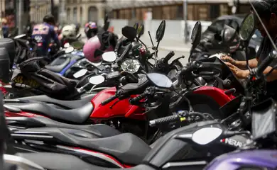 São Paulo (SP), 16/01/2025 - Aplicativo 99, lança serviço de Moto Taxi em São Paulo, contrariando norma da prefeitura que proíbe o serviço. Foto: Paulo Pinto/Agência Brasil