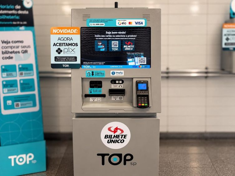 Metrô de São Paulo amplia pagamento por Pix nas máquinas de autoatendimento
